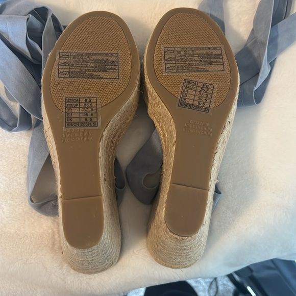 Wedge Sandles - Picture 3 of 3